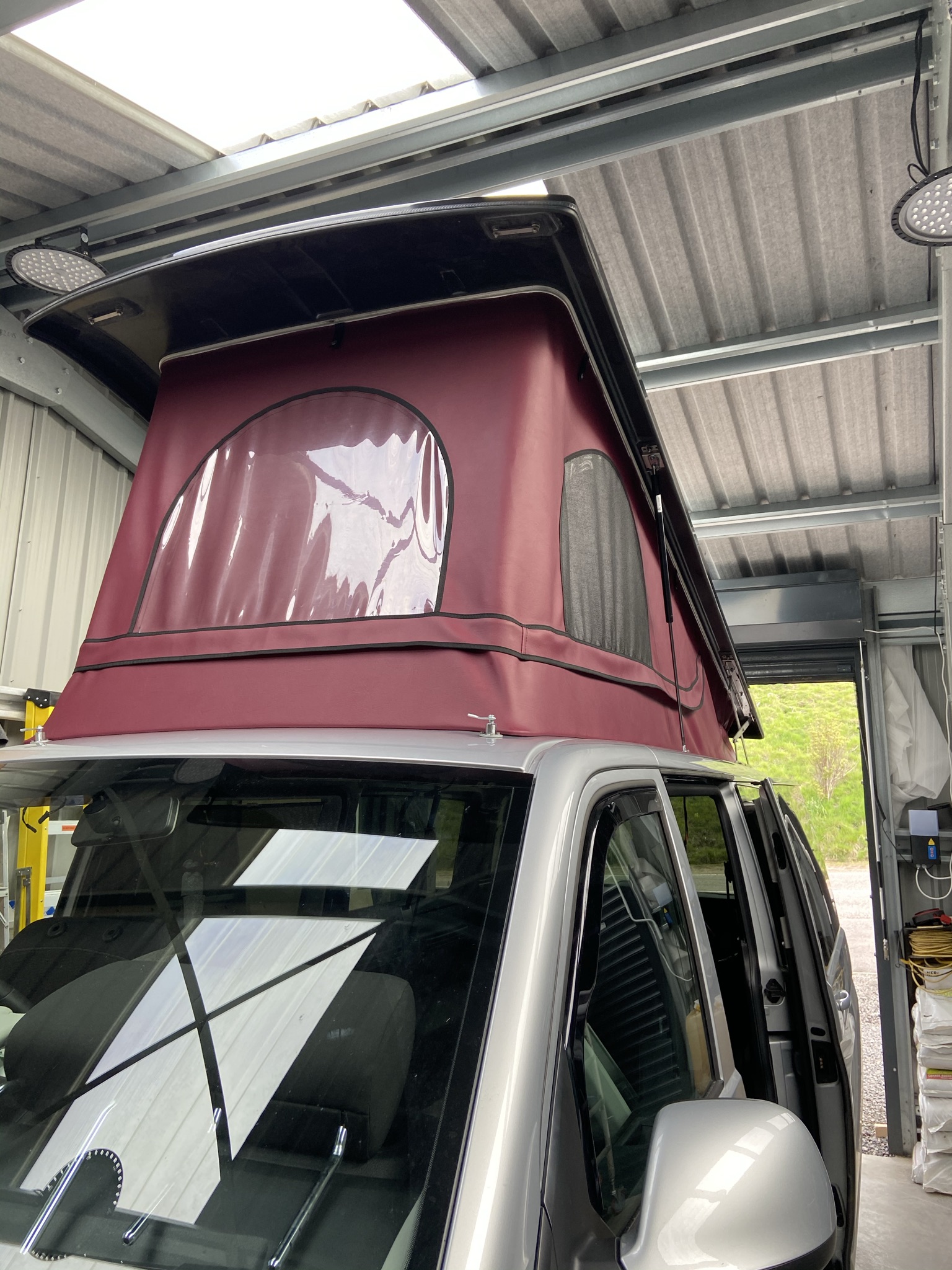 64388236104  551F2704 B51F 4890 BBC7 74043927D19C