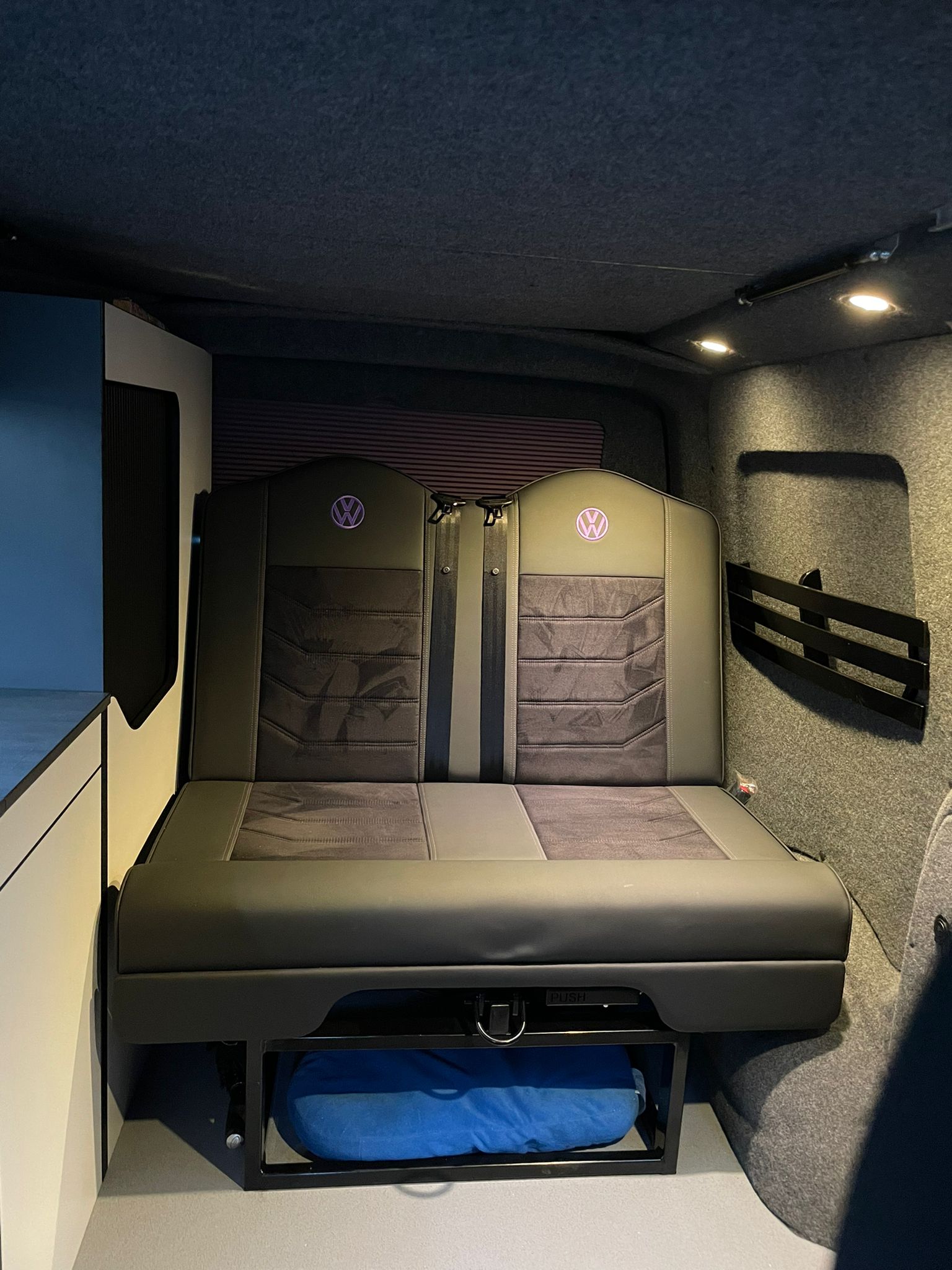 74769935 2131 42f6 A6f5 8cf272d807ad